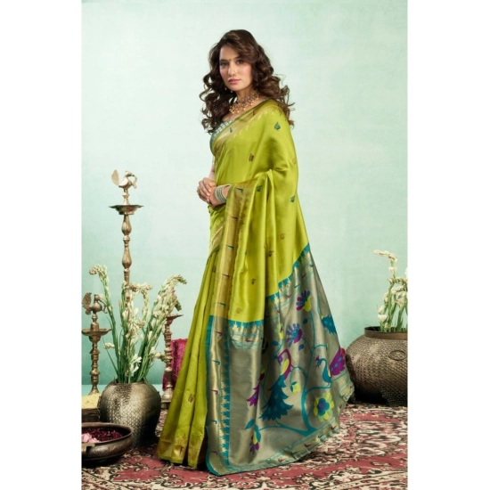 Generic Women's Silk Blend Woven Saree With Unstitched Blouse 5.5 Mtr (Lime)