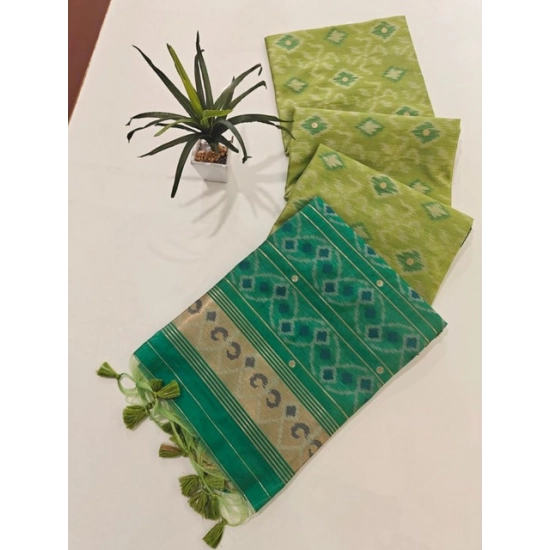 Generic Women's Raw Silk Ikkat Saree With Unstitched Blouse 5.5Mtr (Green) Generic Women's Raw Silk Ikkat Saree With Unstitched Blouse 5.5Mtr (Green)