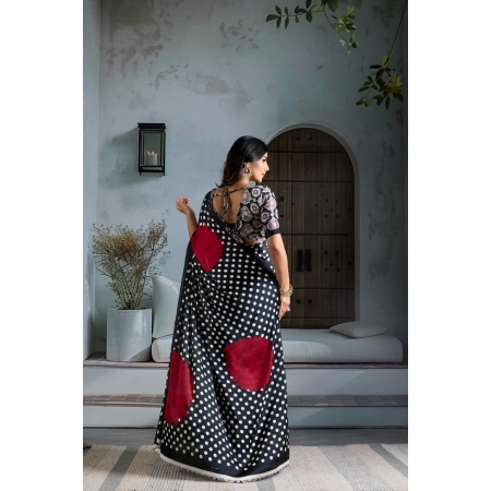 Women's Satin Crepe Printed Saree With Unstitched Blouse 5.5Mtr (Black)