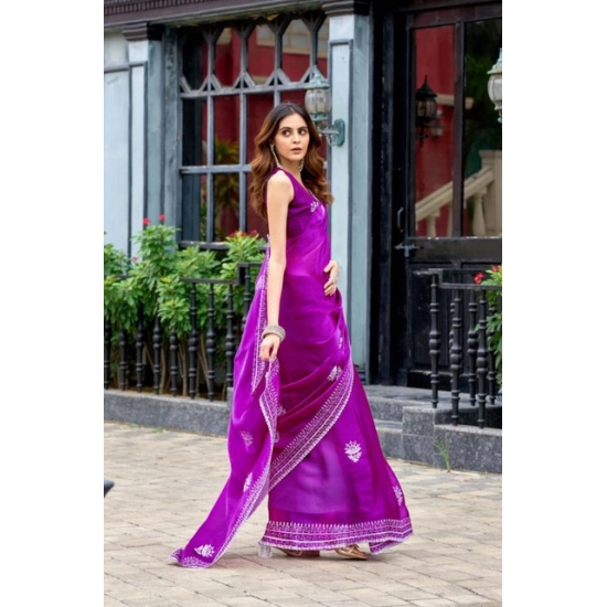 Generic Women's Faux Shimmer Floral Embroidery Ready to wear Saree With Unstitched Blouse 5.5Mtr (Purple) Generic Women's Faux Shimmer Floral Embroidery Ready to wear Saree With Unstitched Blouse 5.5Mtr (Purple)