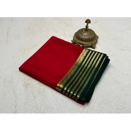 Generic Women's Crepe Chit Pallu Solid Saree With Unstitched Blouse 5.5Mtr (Red)