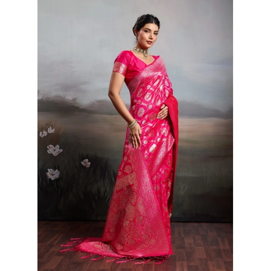 Generic Women's Silk Blend Printed Saree With Unstitched Blouse 5.5Mtr (Pink) Generic Women's Silk Blend Printed Saree With Unstitched Blouse 5.5Mtr (Pink)