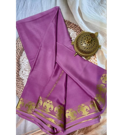 Generic Women's Crepe Chit Pallu Solid Saree With Unstitched Blouse 5.5Mtr (Pink)