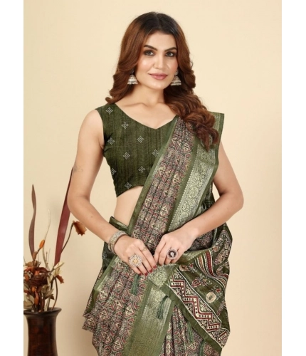 Generic Women's Cotton Blend Printed Saree With Unstitched Blouse 5.5Mtr (Green)