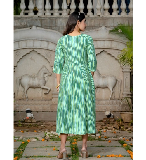 Generic Women's Rayon Print With Embroidery Work A-Line Kurti (Rama)