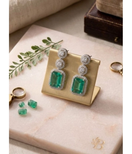 Generic Women's Brass Silver Plated Drop Earrings (Green)