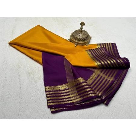 Generic Women's Crepe Chit Pallu Solid Saree With Unstitched Blouse 5.5Mtr (Gold) Generic Women's Crepe Chit Pallu Solid Saree With Unstitched Blouse 5.5Mtr (Gold)