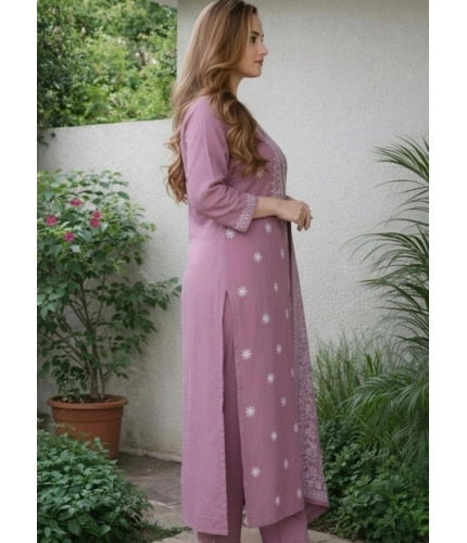Generic Women's Chanderi Silk Ethnic Motif Round 3/4th Sleeve Kurti With Pant Dupatta Set (Peach)