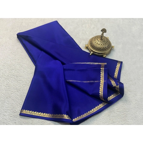 Women's Crepe Chit Pallu Solid Saree With Unstitched Blouse 5.5Mtr (Navy Blue)