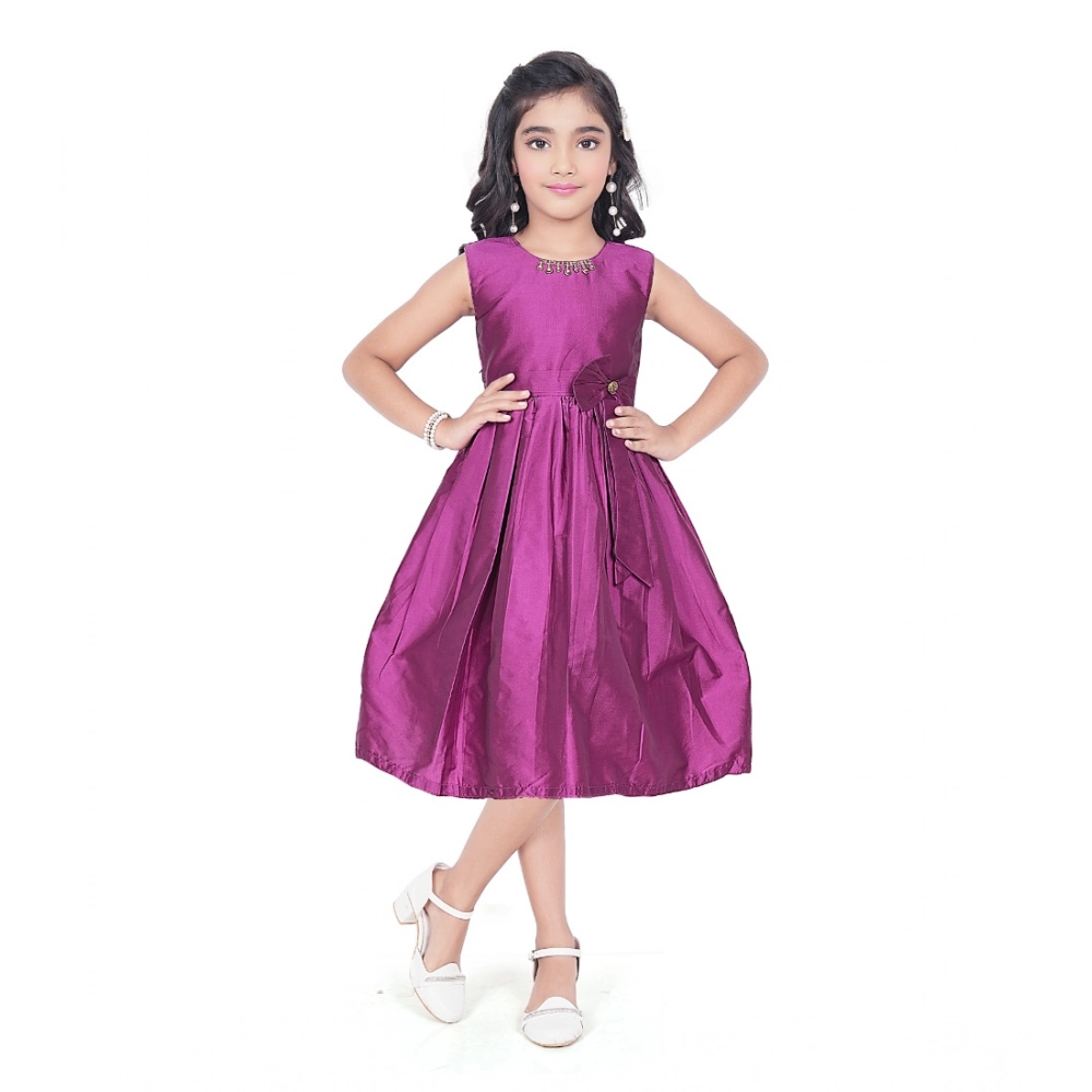 Generic Girl's Taffeta Silk Soild Sleeve Less Round Neck Dress (Purple) Generic Girl's Taffeta Silk Soild Sleeve Less Round Neck Dress (Purple)