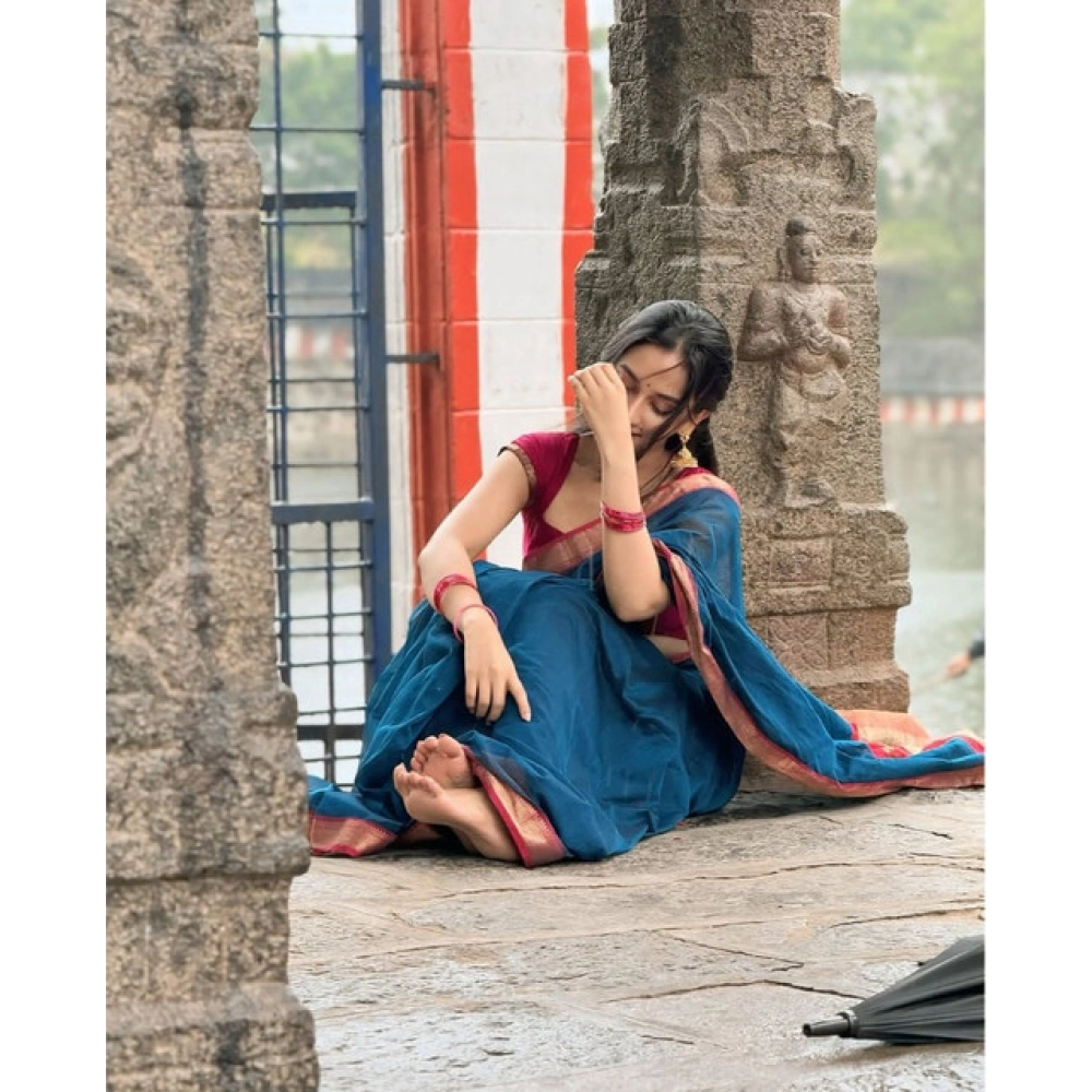 Generic Women's Soft Litchi Silk Jacquard Work Saree With Unstitched Blouse 5.5Mtr (Blue)