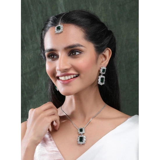 Generic Women's Brass Silver Plated Pendant Set (Green) Generic Women's Brass Silver Plated Pendant Set (Green)