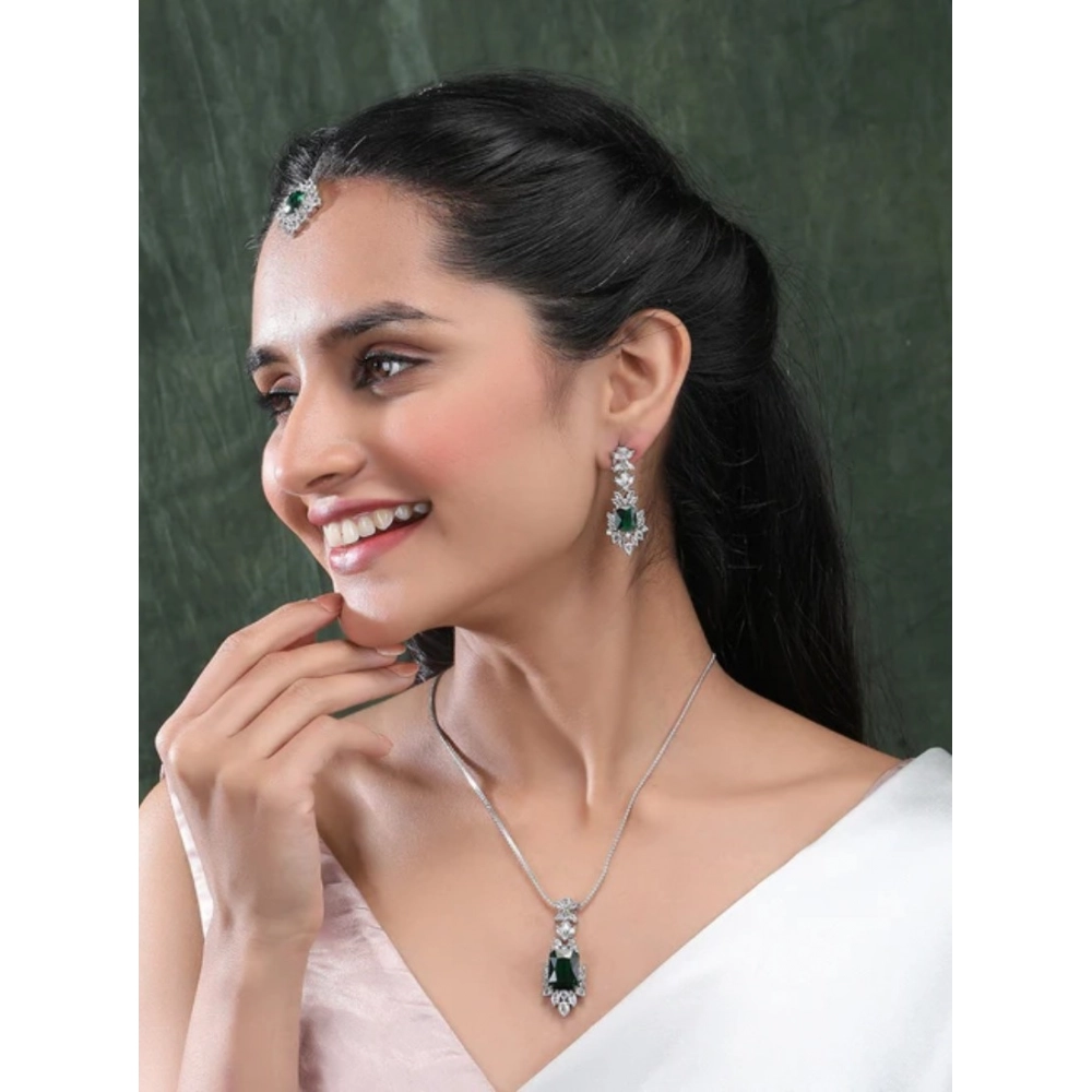 Generic Women's Brass Silver Plated Pendant Set (Green) Generic Women's Brass Silver Plated Pendant Set (Green)