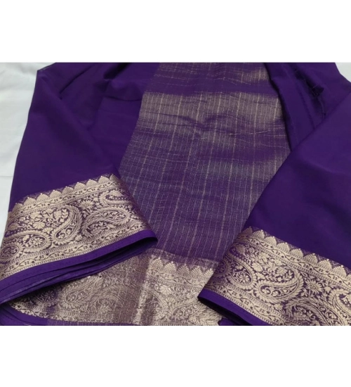 Generic Women's Crepe Chit Pallu Solid Saree With Unstitched Blouse 5.5Mtr (Purple)