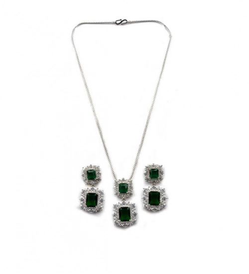 Generic Women's Brass Silver Plated Pendant Set (Green) Generic Women's Brass Silver Plated Pendant Set (Green)