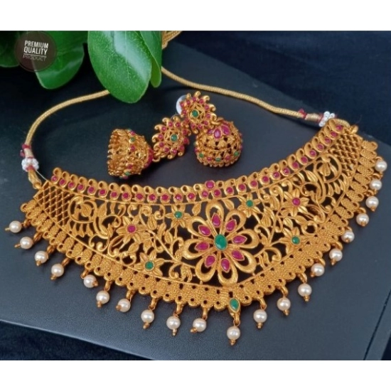 Generic Women's Elegent Temple Chokwer Set With Earrings (Red And Green, Free Size)