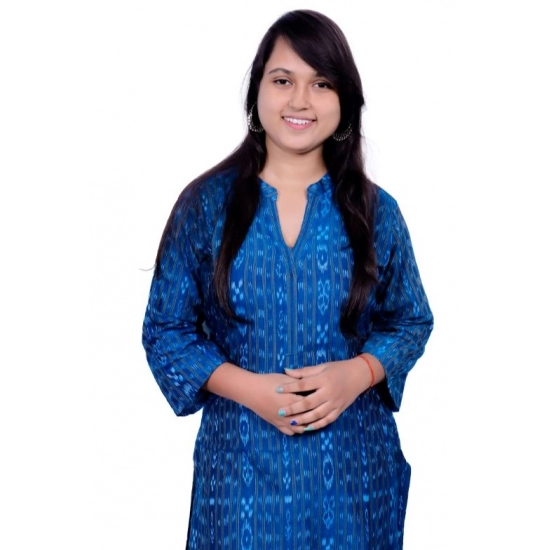 Generic Women's Sambalpuri Certified Handloom Cotton A-Line Kurti (Blue) Generic Women's Sambalpuri Certified Handloom Cotton A-Line Kurti (Blue)