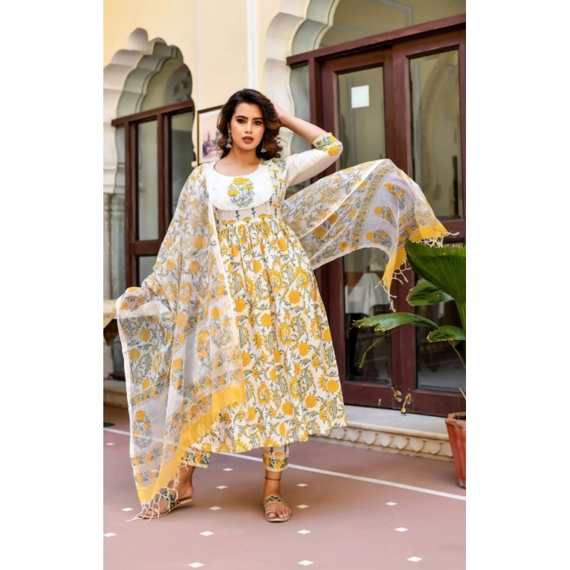 Women's Cotton Blend Printed Work Kurti With Bottom And Dupatta Set (Yellow)