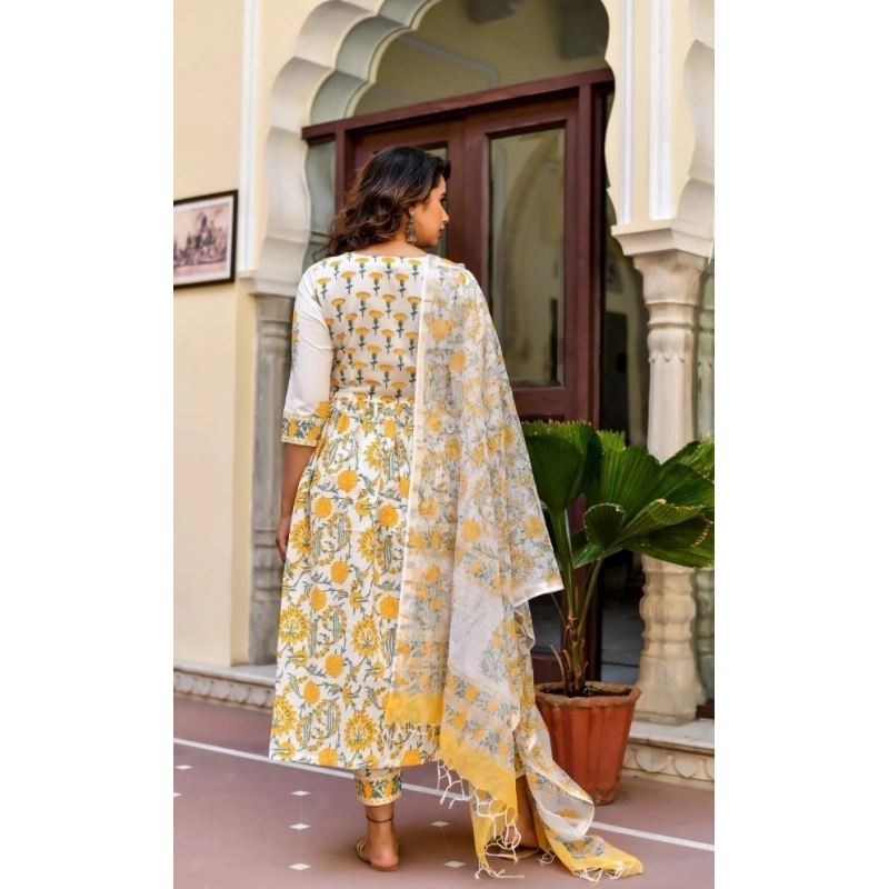 Women's Cotton Blend Printed Work Kurti With Bottom And Dupatta Set (Yellow)