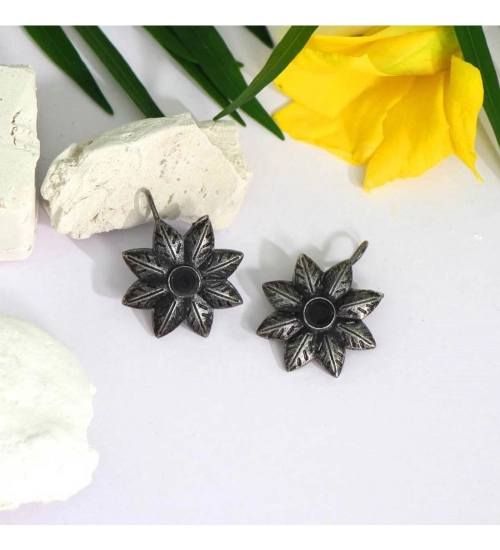 Generic Women's Black Color Glass Stone Oxidised Earrings 