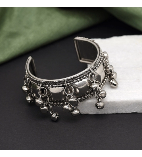 Generic Women's Silver Color Oxidised Adjustable Bracelet 