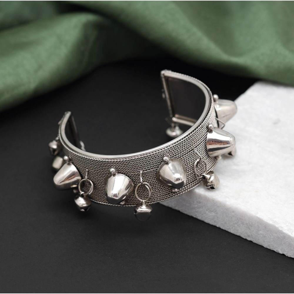 Generic Women's Silver Color Oxidised Adjustable Bracelet 