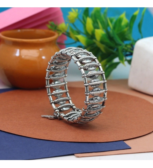 Generic Women's Silver Color Oxidised Adjustable Bracelet 