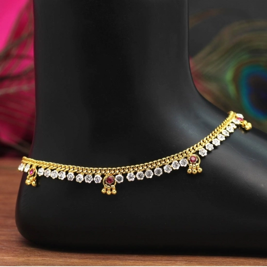 Generic Women's Rani &amp; White Color Rhinestone Anklets (Free Size: Upto 10") 
