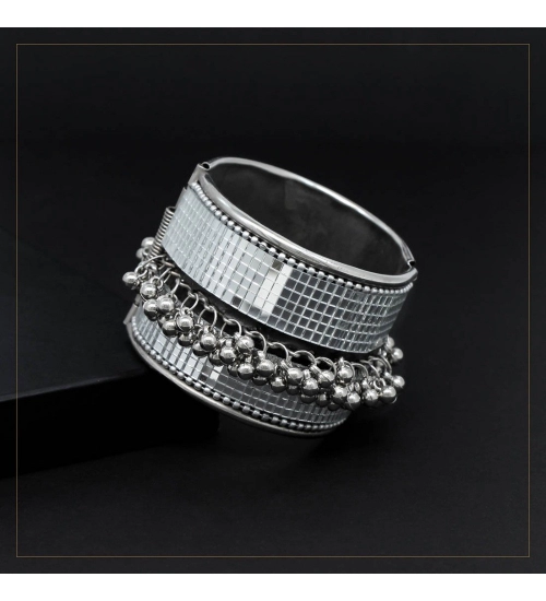 Generic Women's Silver Color Oxidised Adjustable Bracelet 