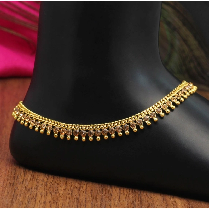 Generic Women's Gold Color Rhinestone Anklets (Free Size: Upto 10") Generic Women's Gold Color Rhinestone Anklets (Free Size: Upto 10")