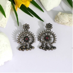 Generic Women's Pink Color Glass Stone Oxidised Earrings 