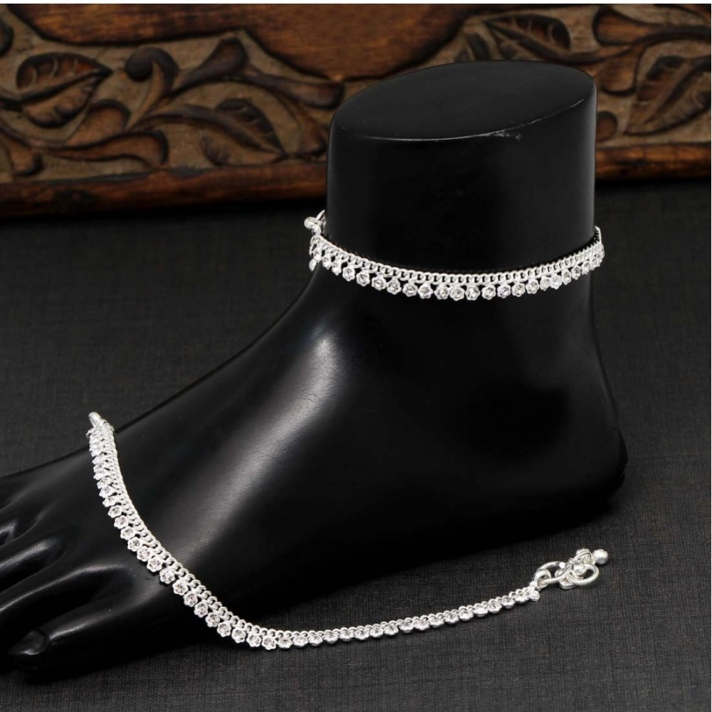 Generic Women's Silver Color Rhinestone Anklets (Free Size: Upto 10&quot;) 