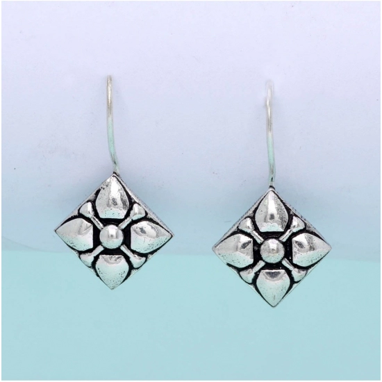 Generic Women's Square Shape Oxidised Silver Plated Stud Brass Earrings Generic Women's Square Shape Oxidised Silver Plated Stud Brass Earrings