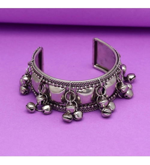Generic Women's Silver Color Oxidised Adjustable Bracelet 