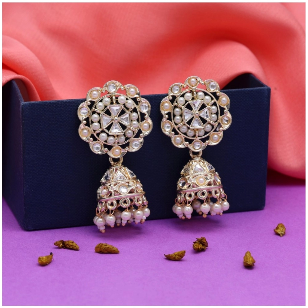 Generic Women's White Color Kundan Earrings 