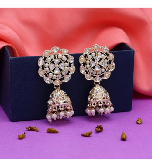 Generic Women's White Color Kundan Earrings Generic Women's White Color Kundan Earrings