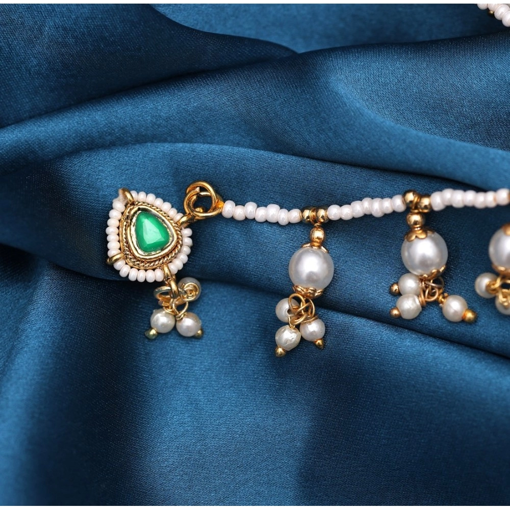 Generic Women's Green Color Nose Nath 