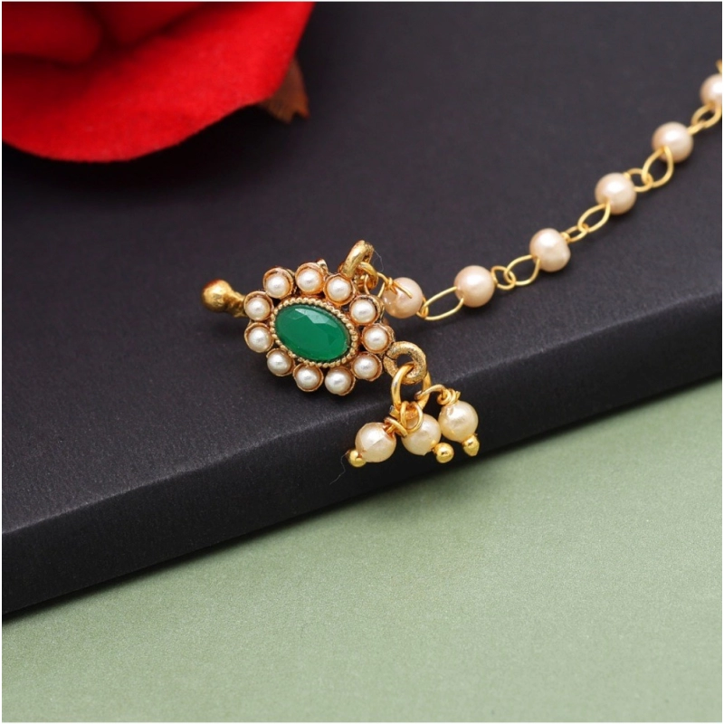 Generic Women's Green Color Nose Nath Generic Women's Green Color Nose Nath