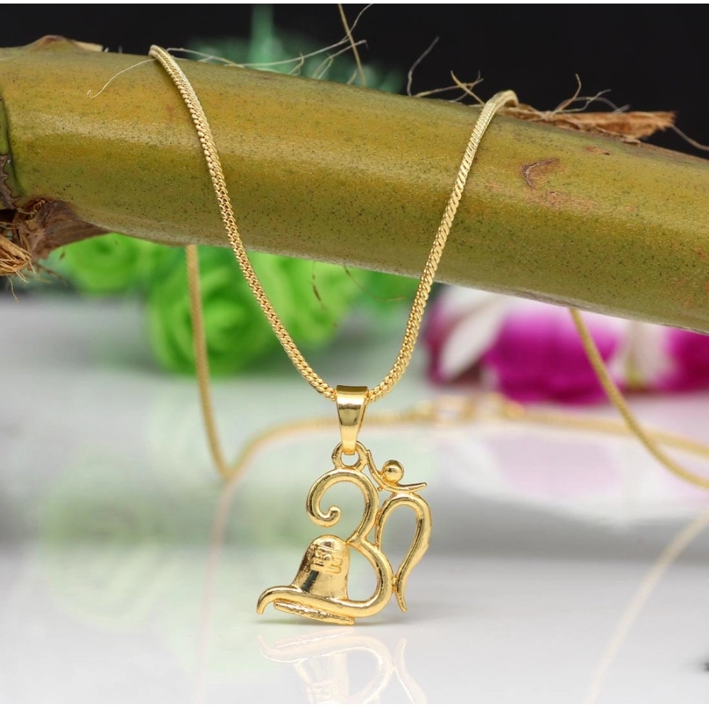 Generic Women's Gold Color Om Temple Locket 