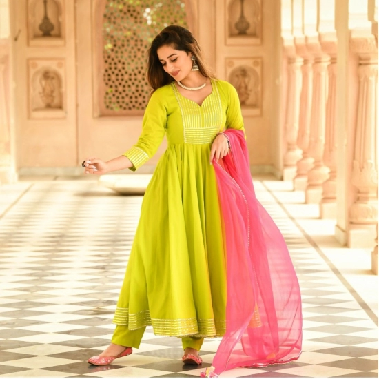 Generic Women's Casual 3/4th Sleeve Solid Cotton Kurti Set (Light Green) Generic Women's Casual 3/4th Sleeve Solid Cotton Kurti Set (Light Green)