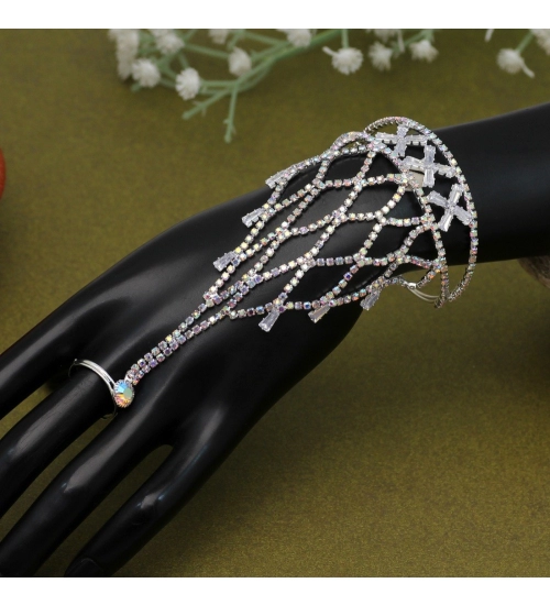 Generic Women's White Color Hathphool Adjustable Bracelet