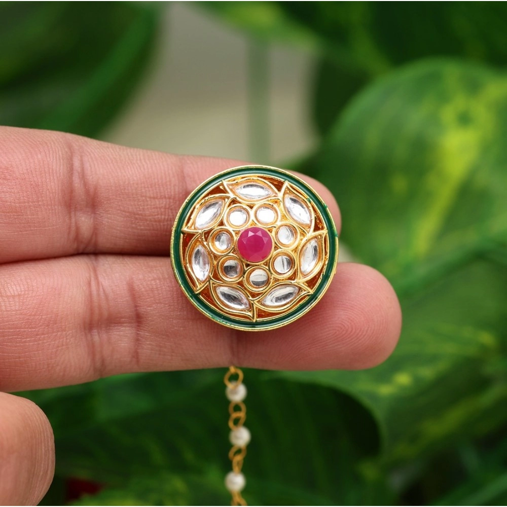 Generic Women's Maroon &amp; Green Color Kundan Meena Borla Tikka 