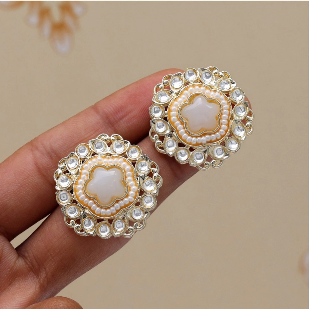 Generic Women's White Color Kundan Stud Earrings 