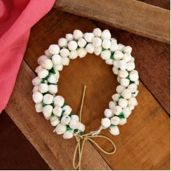 Generic Women's White Color Mogra Gajra For Women Hair Pin 