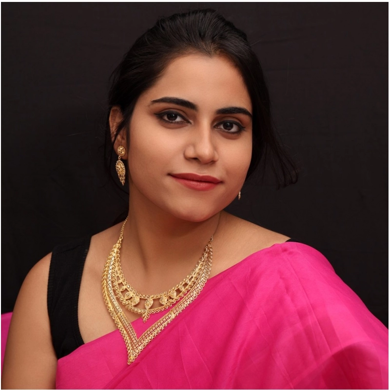 Generic Women's Gold Color Gold Plated Necklace Set Adjustable Chain