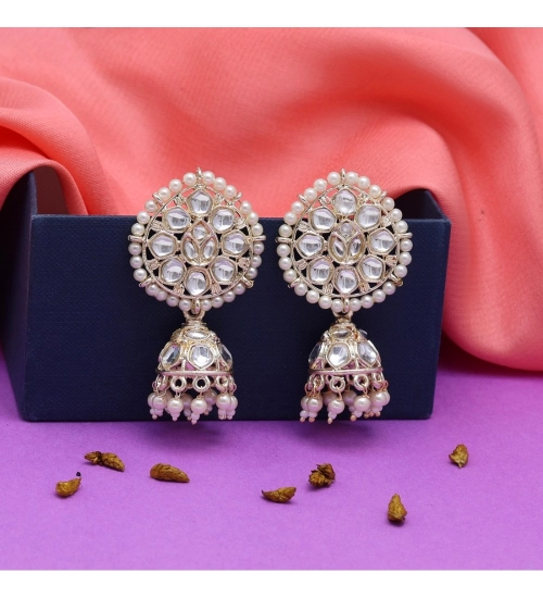 Generic Women's White Color Kundan Earrings Generic Women's White Color Kundan Earrings