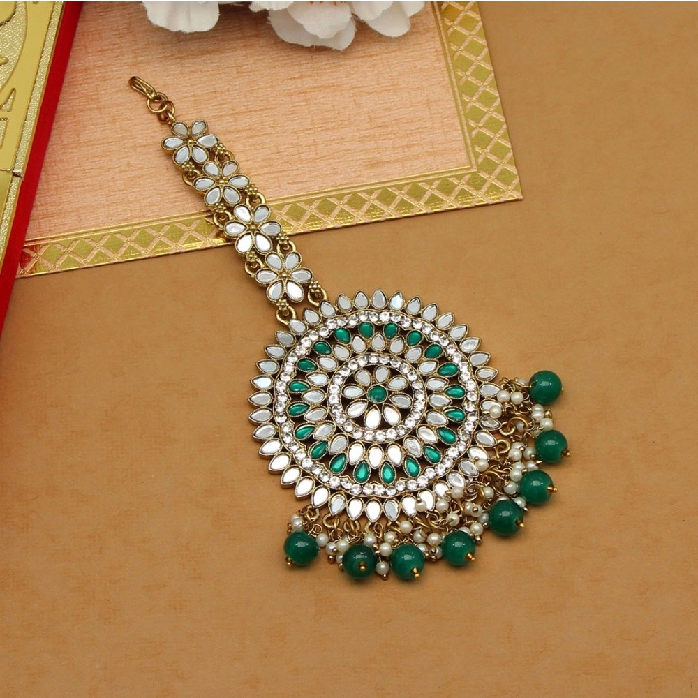 Generic Women's Green Color Mirror Work Maang Tikka 