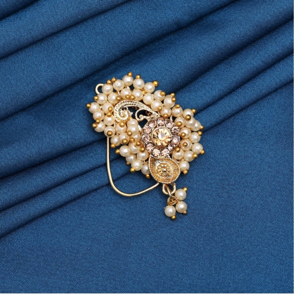 Generic Women's Gold Color Nose Pin 