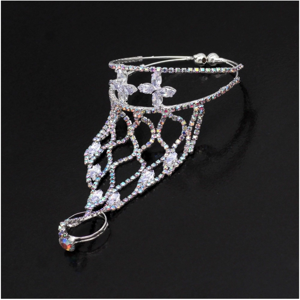 Generic Women's White Color Hathphool Adjustable Bracelet Generic Women's White Color Hathphool Adjustable Bracelet