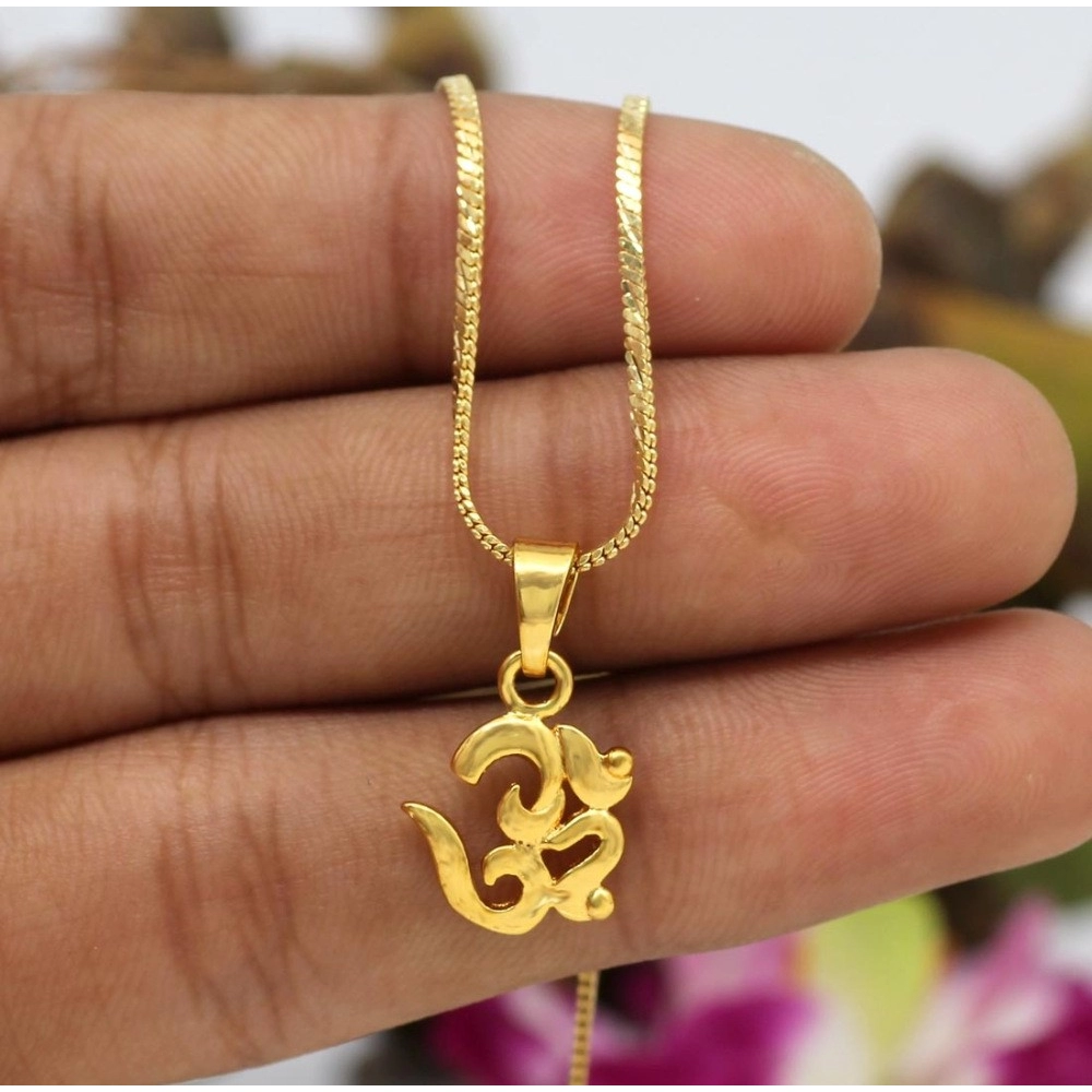 Generic Women's Gold Color Om Temple Locket 